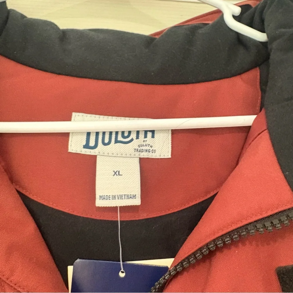 Duluth Trading Co Whaleback Burnt Red Vest - Picture 3 of 7